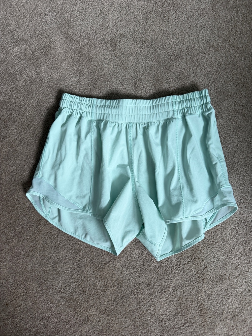 Lululemon 4” Hotty Hot Shorts